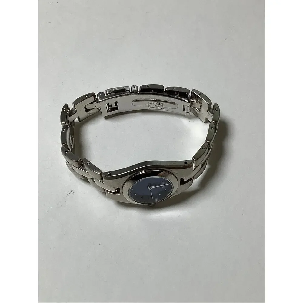 Citizen Quartz Women's Silver-Tone Blue Center Analog Thin Wristwatch A7-62